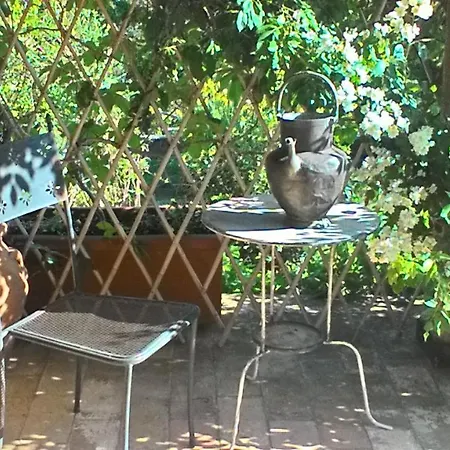 Il Mandorlino In Tipico Casale Maremmano Con Portico E Giardino Διαμέρισμα *