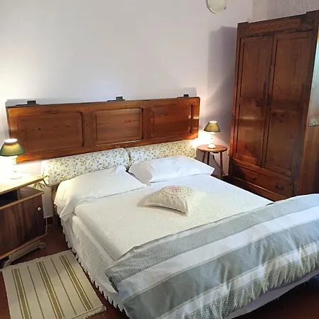 Il Mandorlino In Tipico Casale Maremmano Con Portico E Giardino Διαμέρισμα *